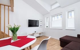 Duplex Studio Stachowicza Cracow by Renters